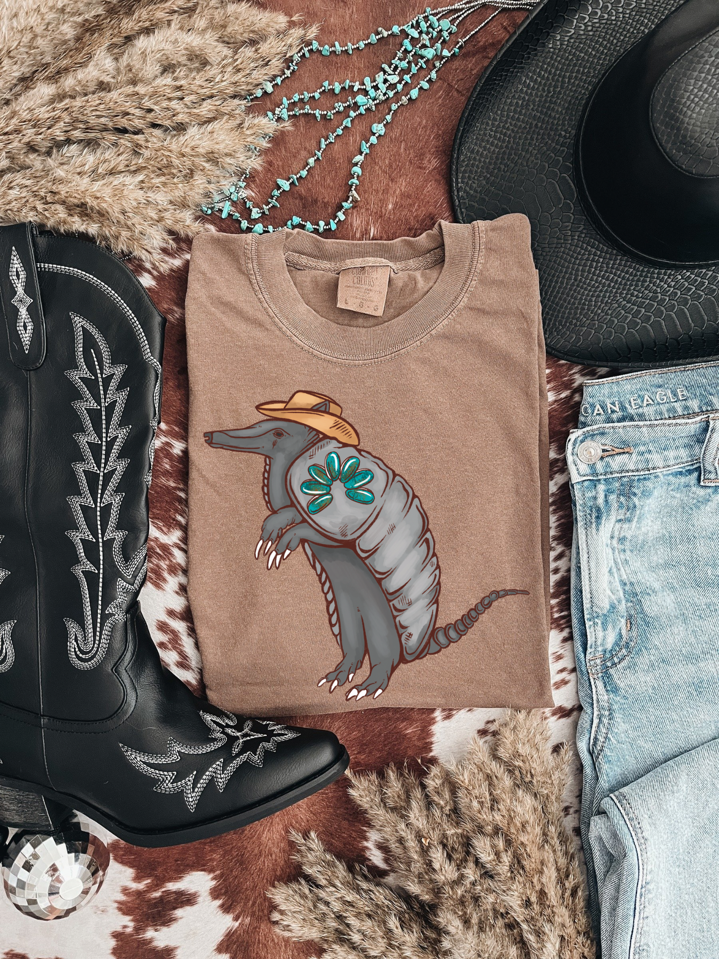 Cowboy armadillo tee