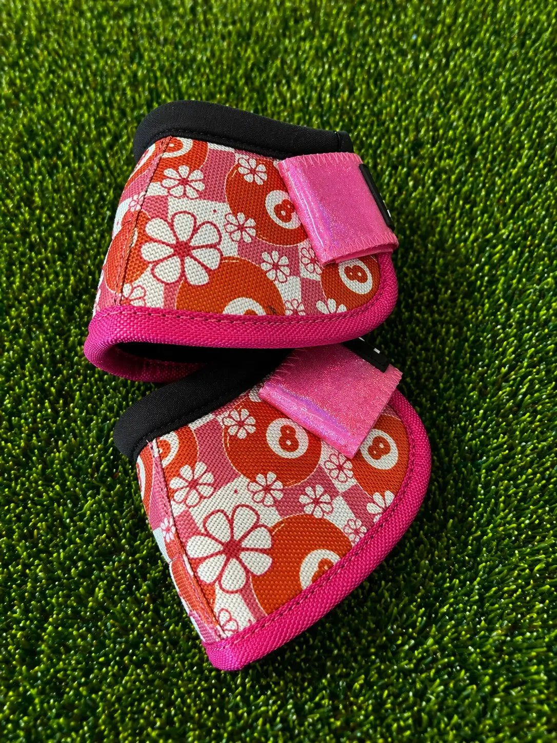Daisy 8 No-Turn Bell Boots