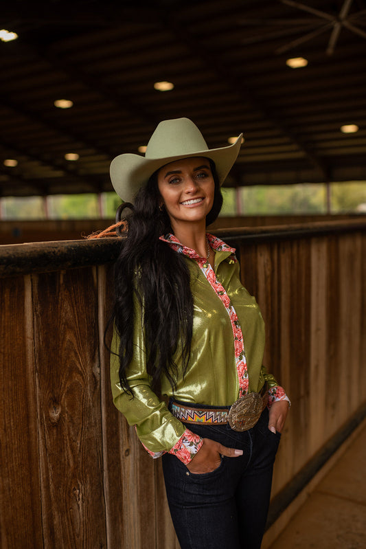 FIRST DATE & OLIVE SPARKLE PERFORMANCE RODEO SHIRT