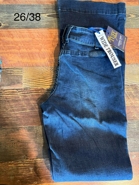 Bareback Cowgirl Tuff Jeans 26/38 Brand New