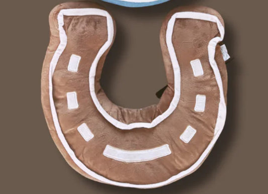 Lucky U Pillow * Saddle