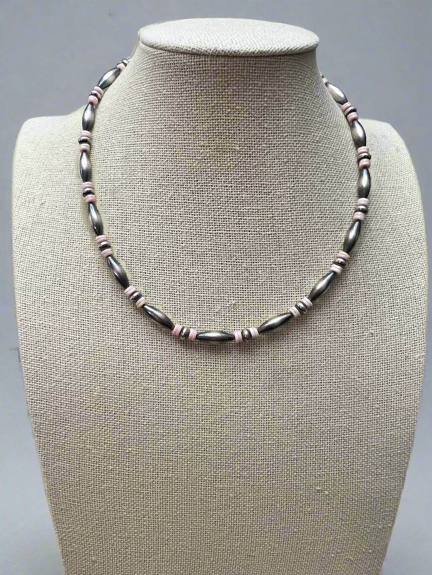 Torpedo choker Sterling Silver Pearls and pink conch