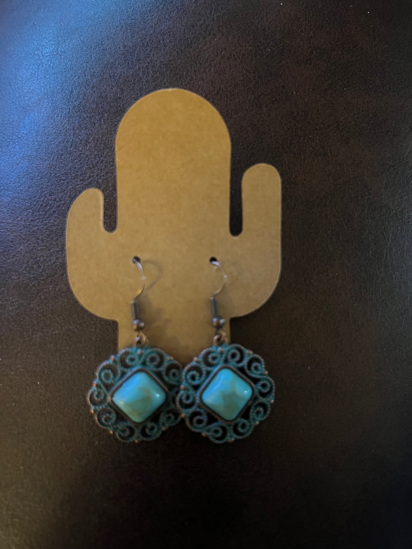 Earrings c