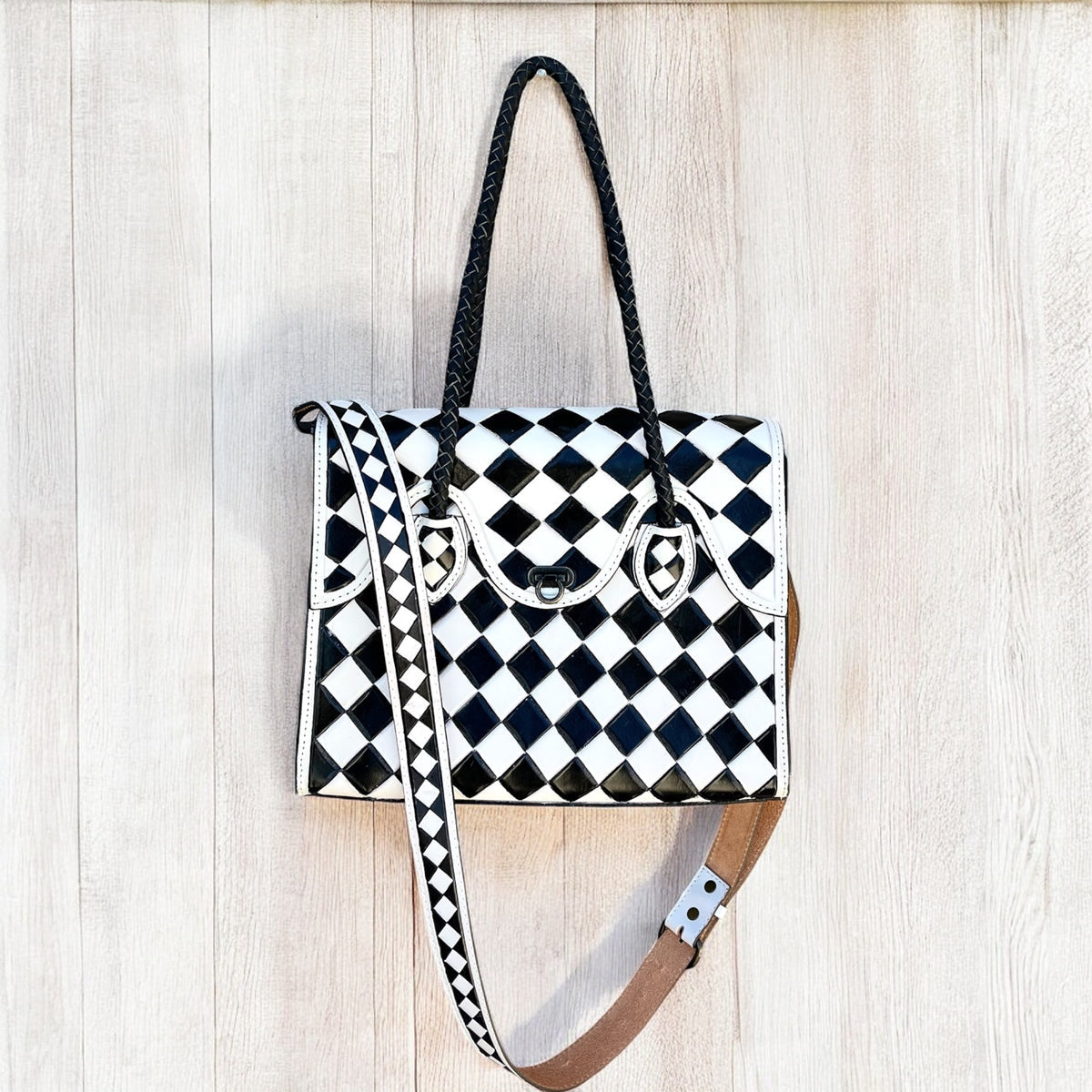 WESTERN DIAMOND CHECKERED CROSSBODY TOTE BAG