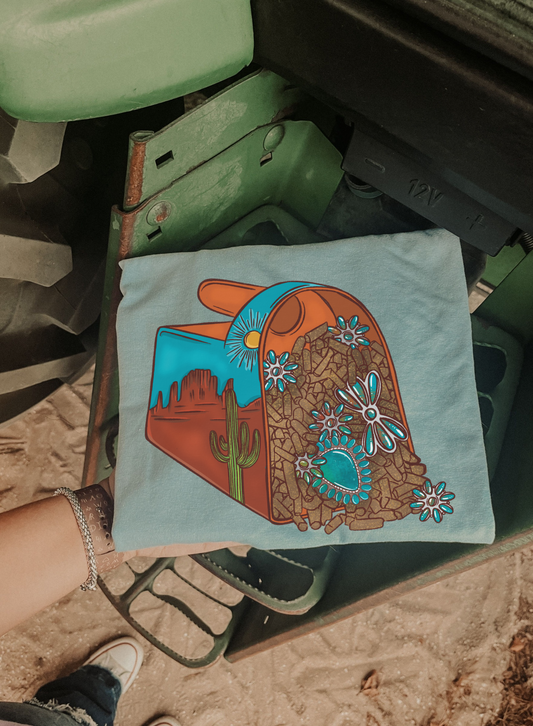 Feed Scoop Tee