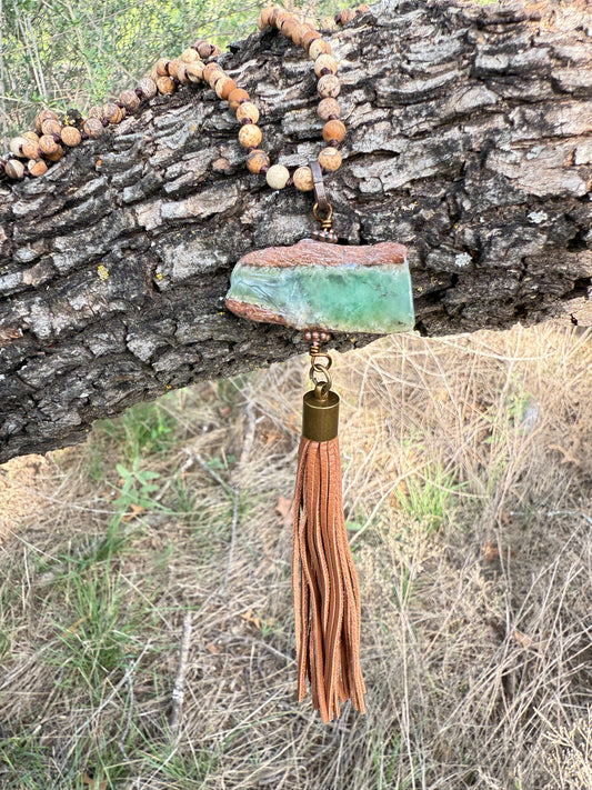 Chrysoprase Verde and Sandstone necklace