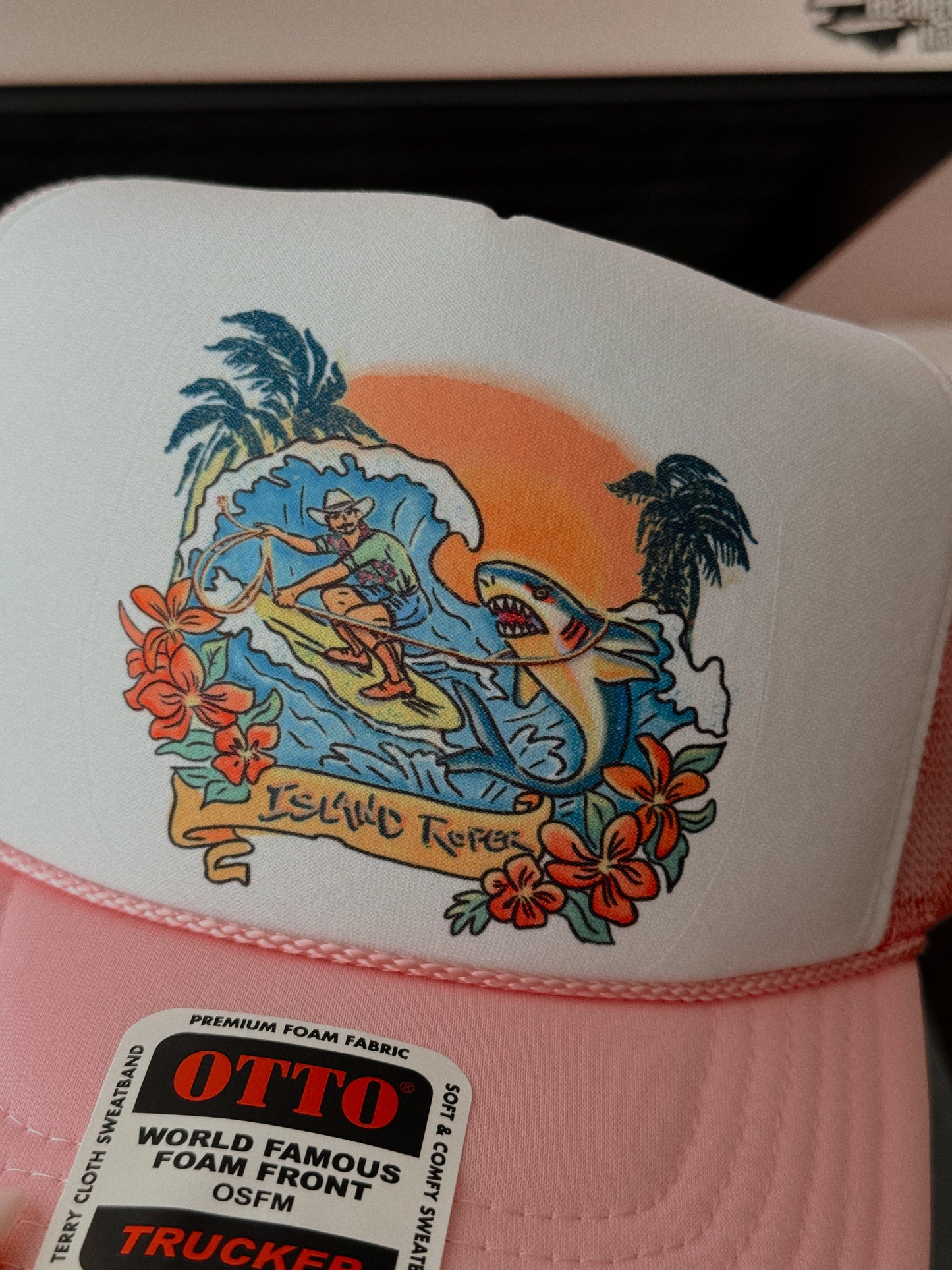 ISLAND ROPER TRUCKER HAT