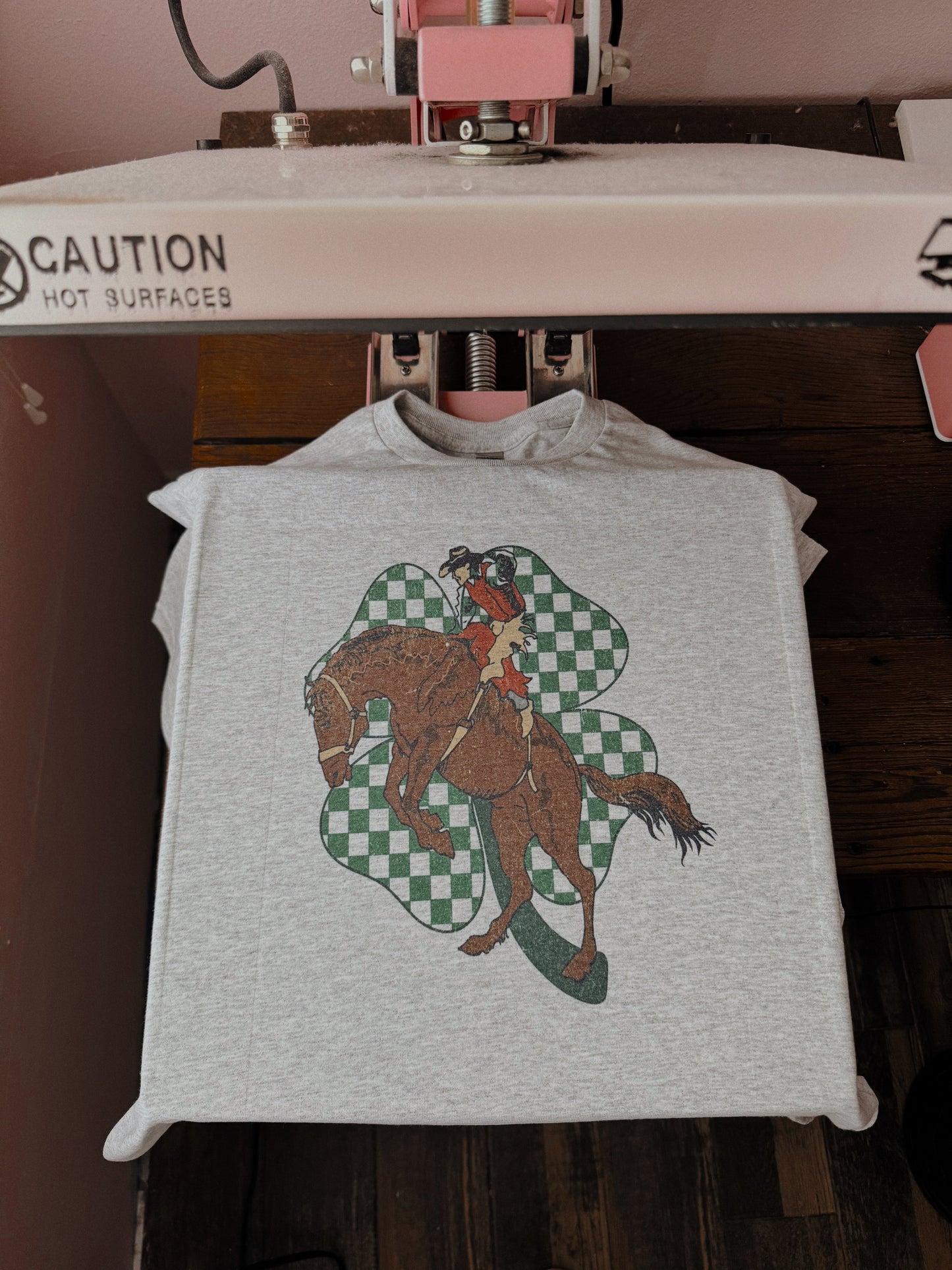 LUCKY BRONC