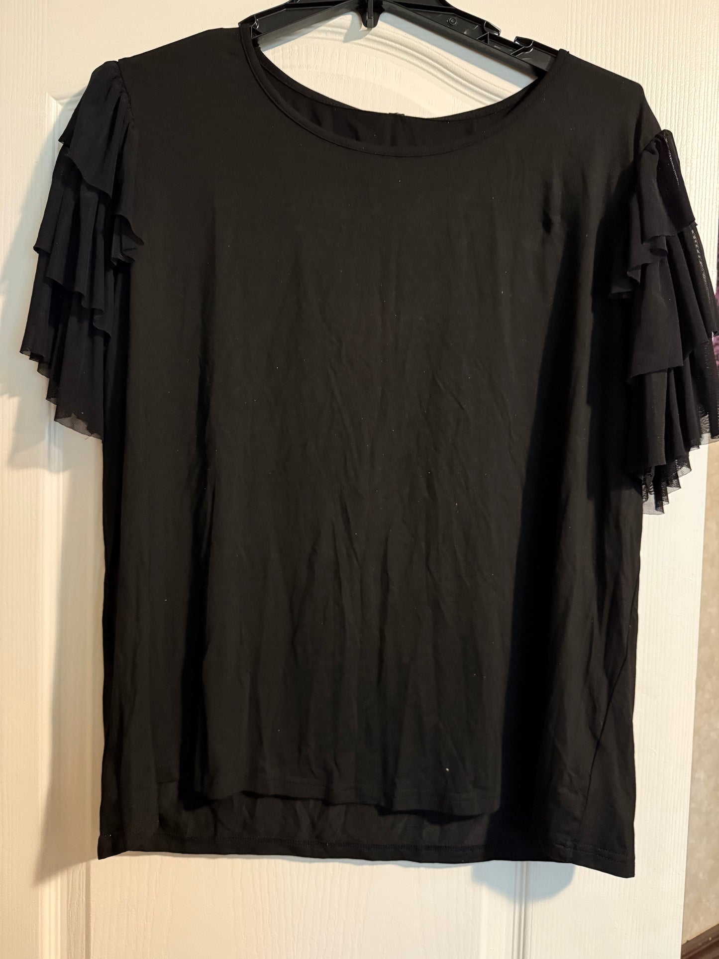 Frontier flair top
