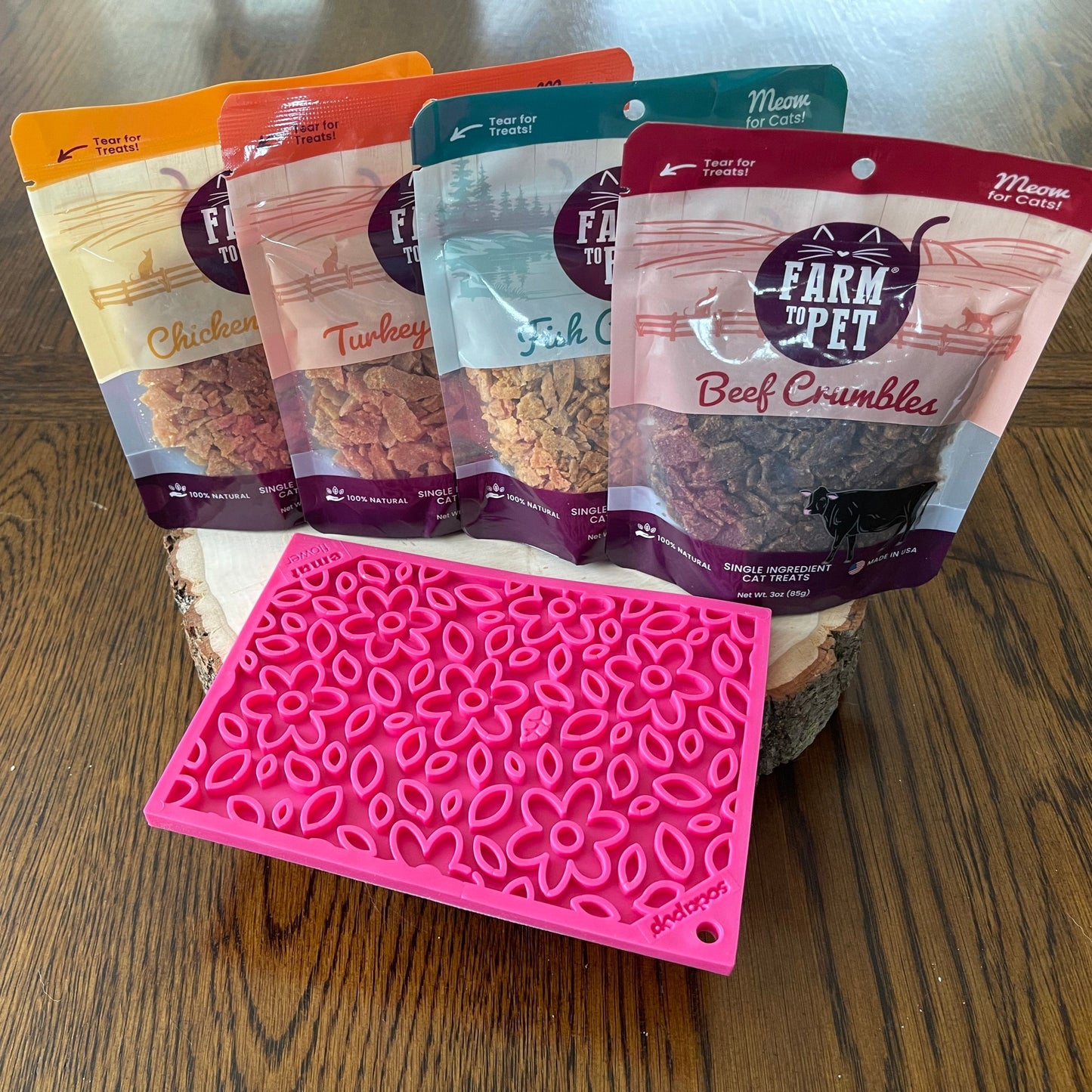 Turkey Crumbles for Cats | 100% Protein Cat Treats