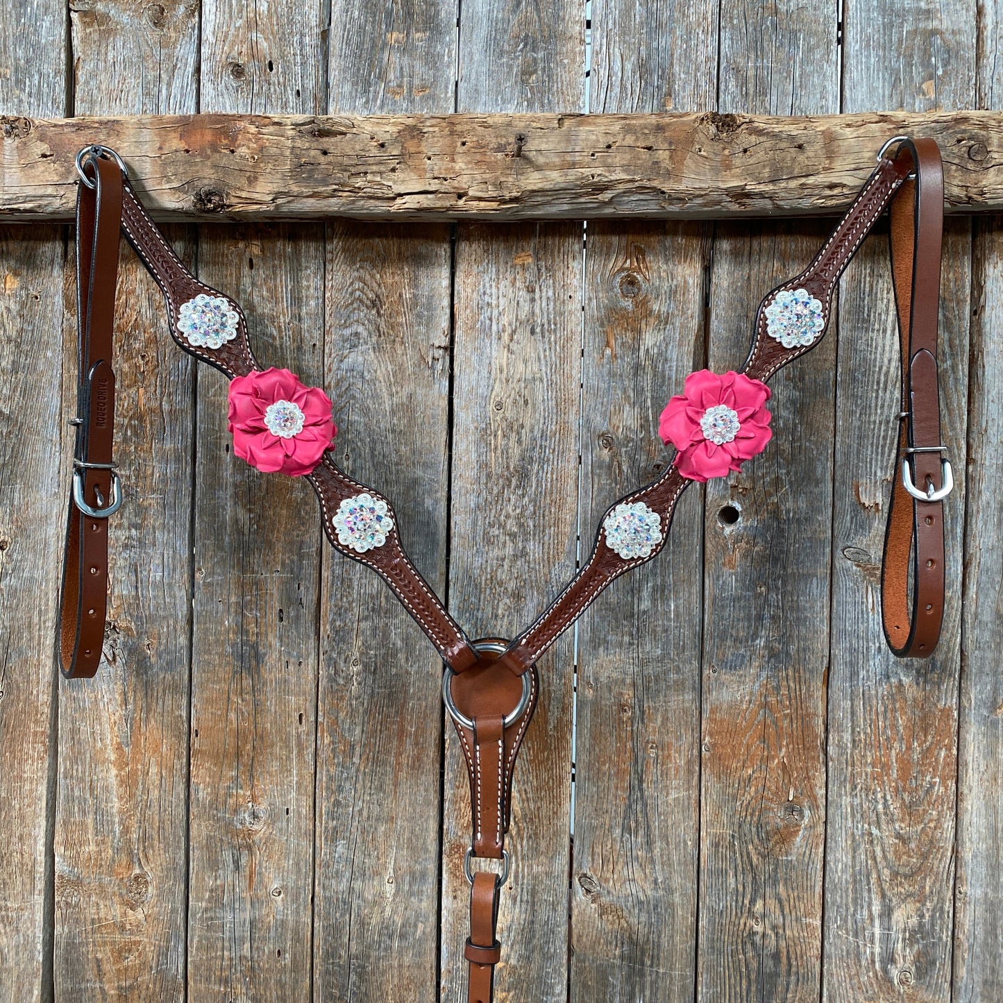 Medium Oil Basketweave Pink & AB One Ear Tack Set  #OEBC591