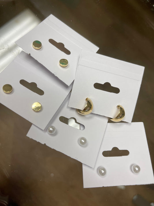 SMALL GOLD & PEARL EARRINGS