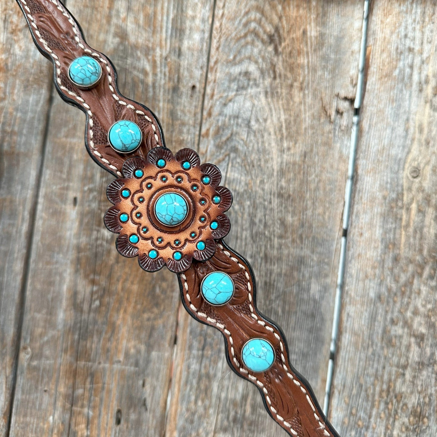 Medium Oil Floral Rosettes and Turquoise One Ear/ Breastcollar Tack Set #OEBC566