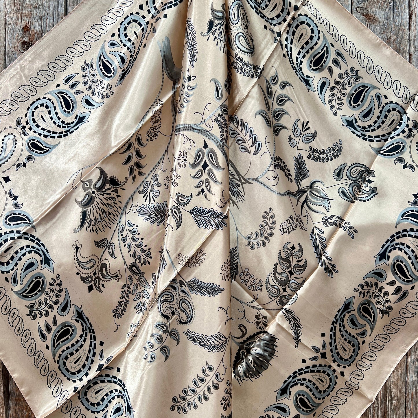 35X35" Pink & Silver Paisley Wild Rag / Scarf WR435