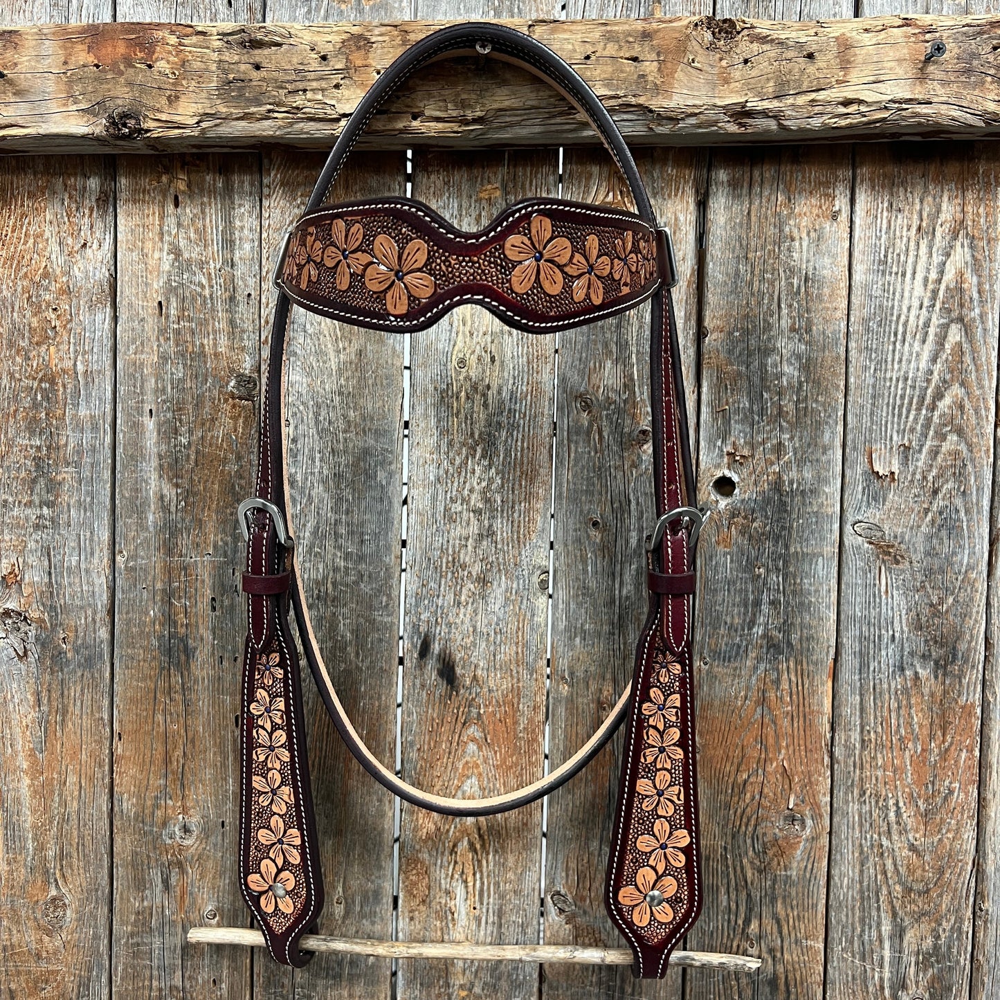 Floral Two Tone Headstall/Breastcollar Tack Set