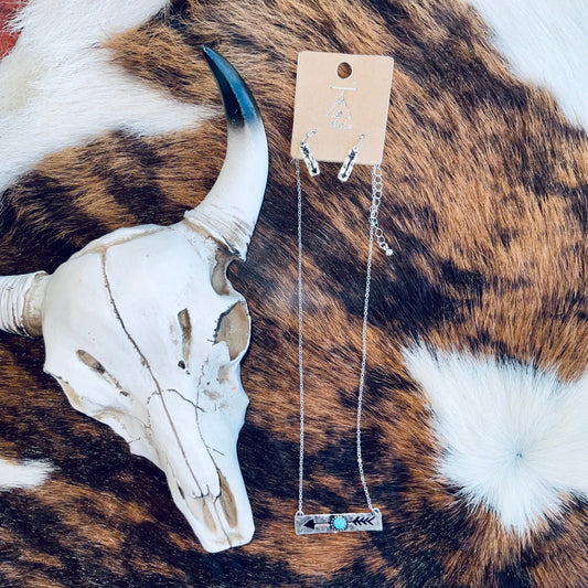 ARROW TQ BAR Necklace Set