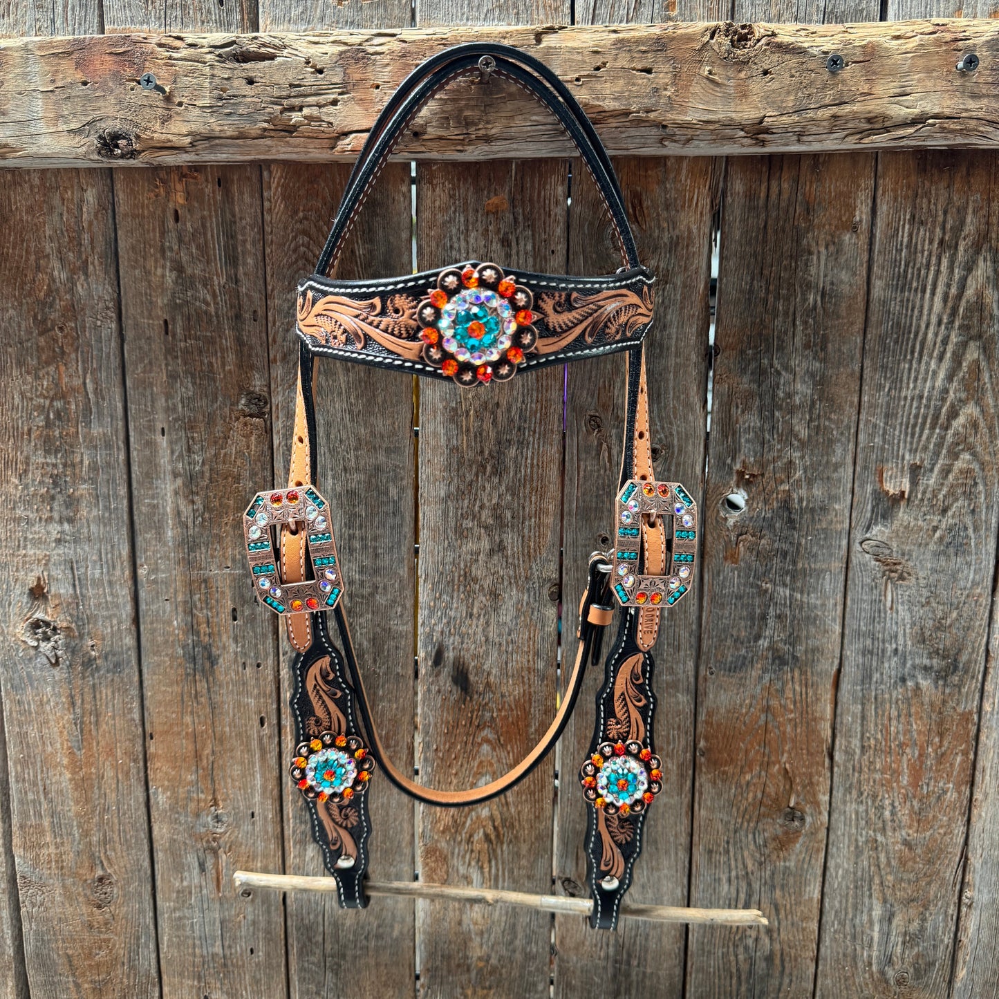 Two Tone Floral Triangle Orange and Teal Browband/One Ear - Triangle/Gladiator Breastcollar Tack Set #BBBC670NW