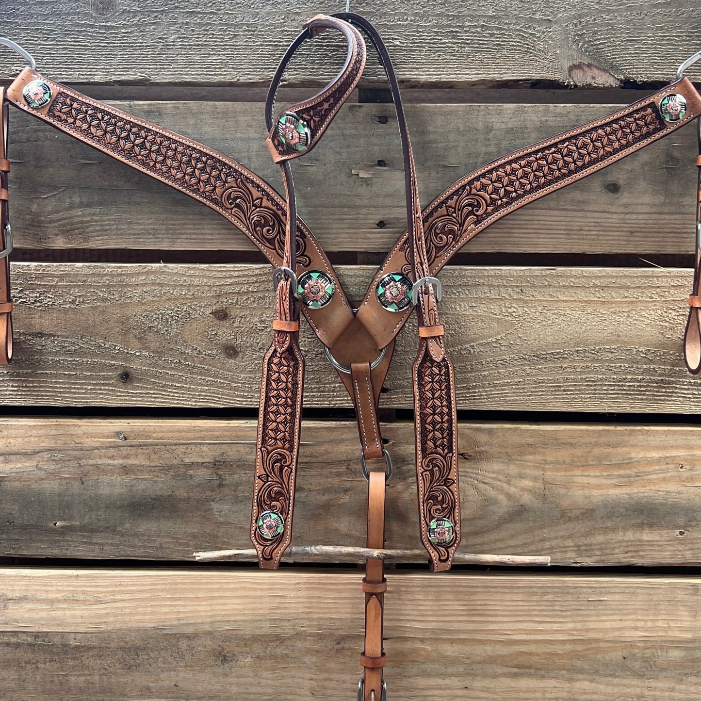 Light Oil Honeycomb Turquoise One Ear / Breastcollar Tack Set #OEBC622