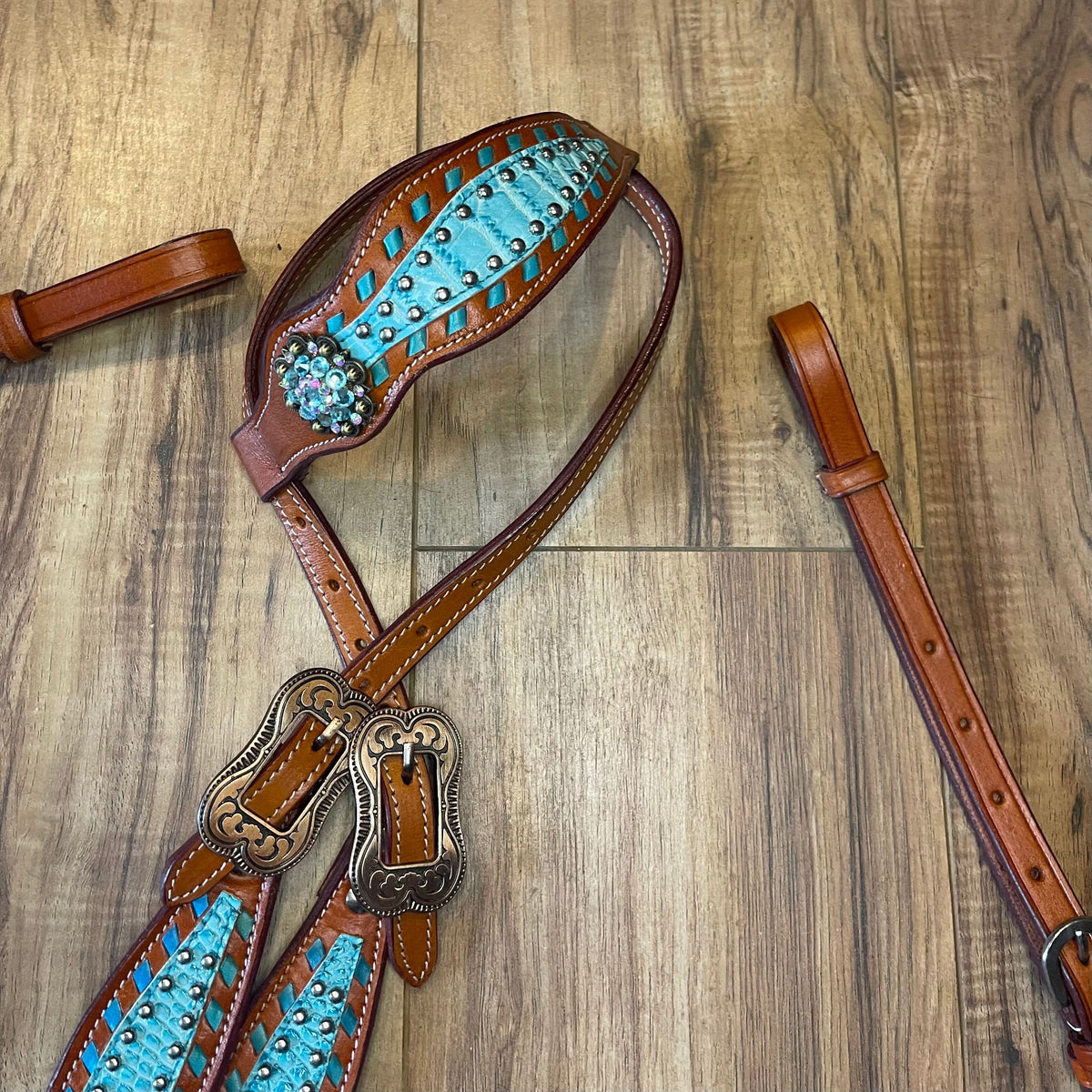 Made to Order Brown leather turquoise Western Tack Set one ear style headstall (BHT054)