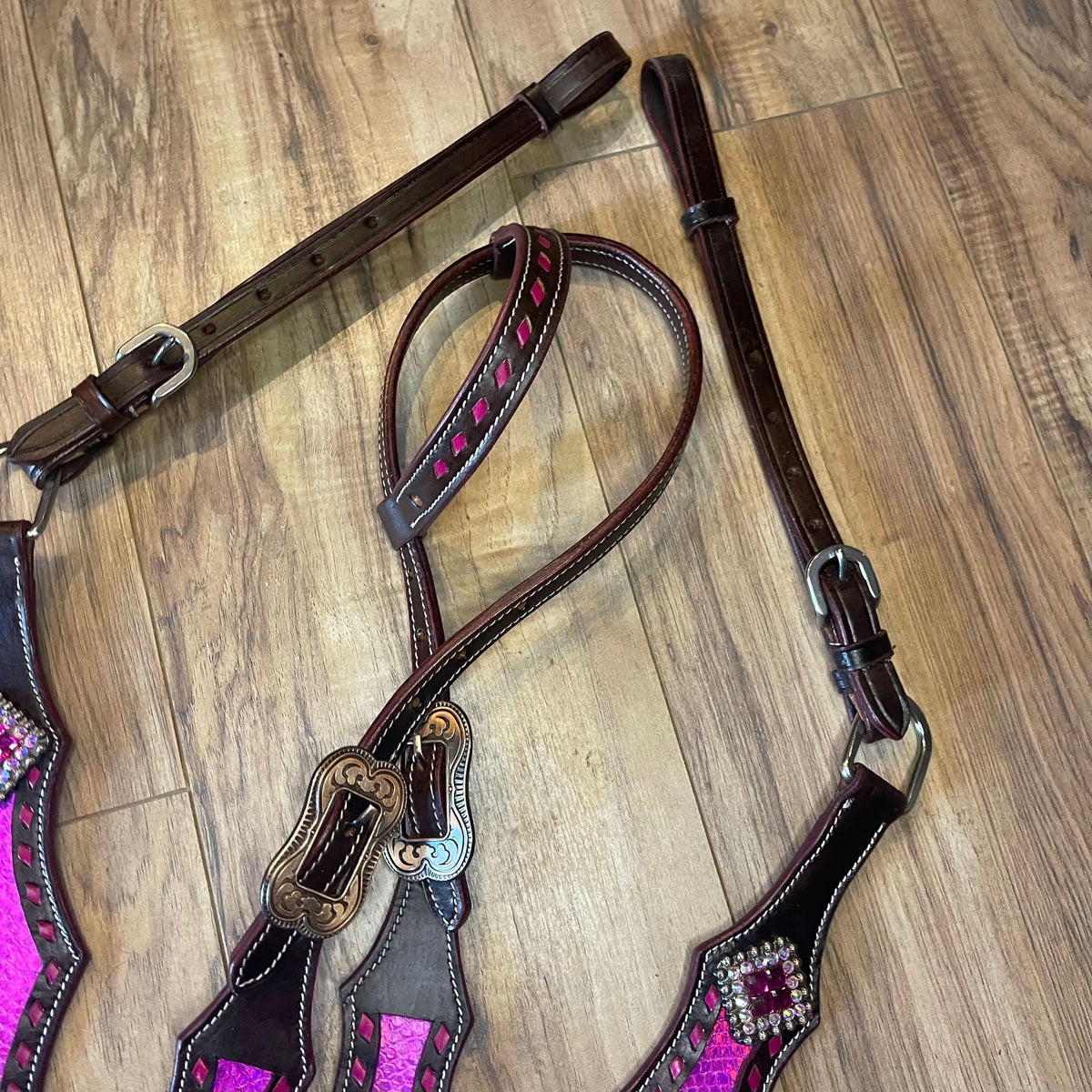 Made to order Pink Butterfly Western Tack Set headstall breastplate (BHT053)