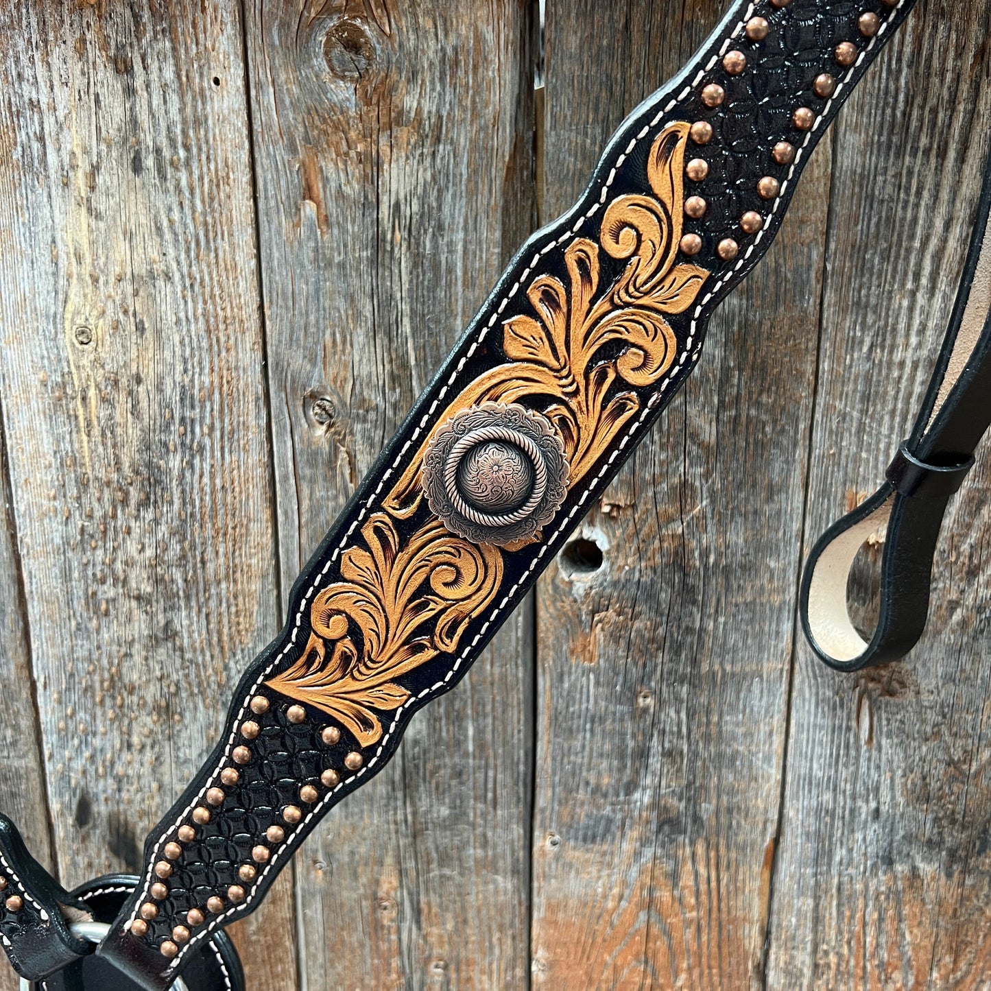 Copper Dot and Floral Copper One Ear / Breastcollar Tack Set  #OEBC637