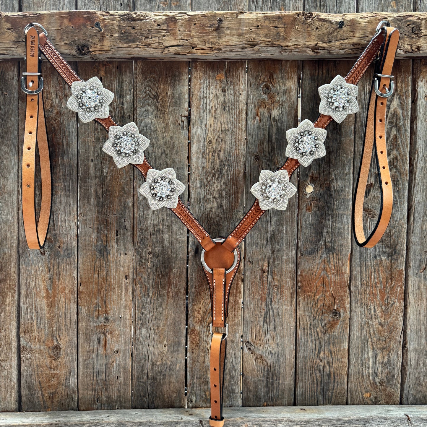 Light Oil Basketweave  Clear One Ear Tack Set  #OEBC674