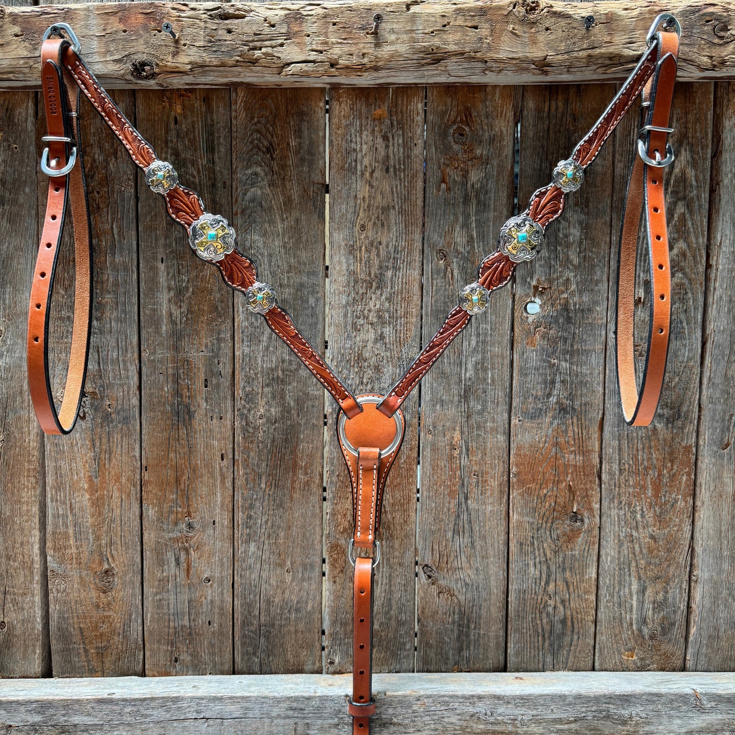 Light Oil Floral Gold Cross, Turquoise Browband/One Ear Breastcollar Tack Set #BBBC676