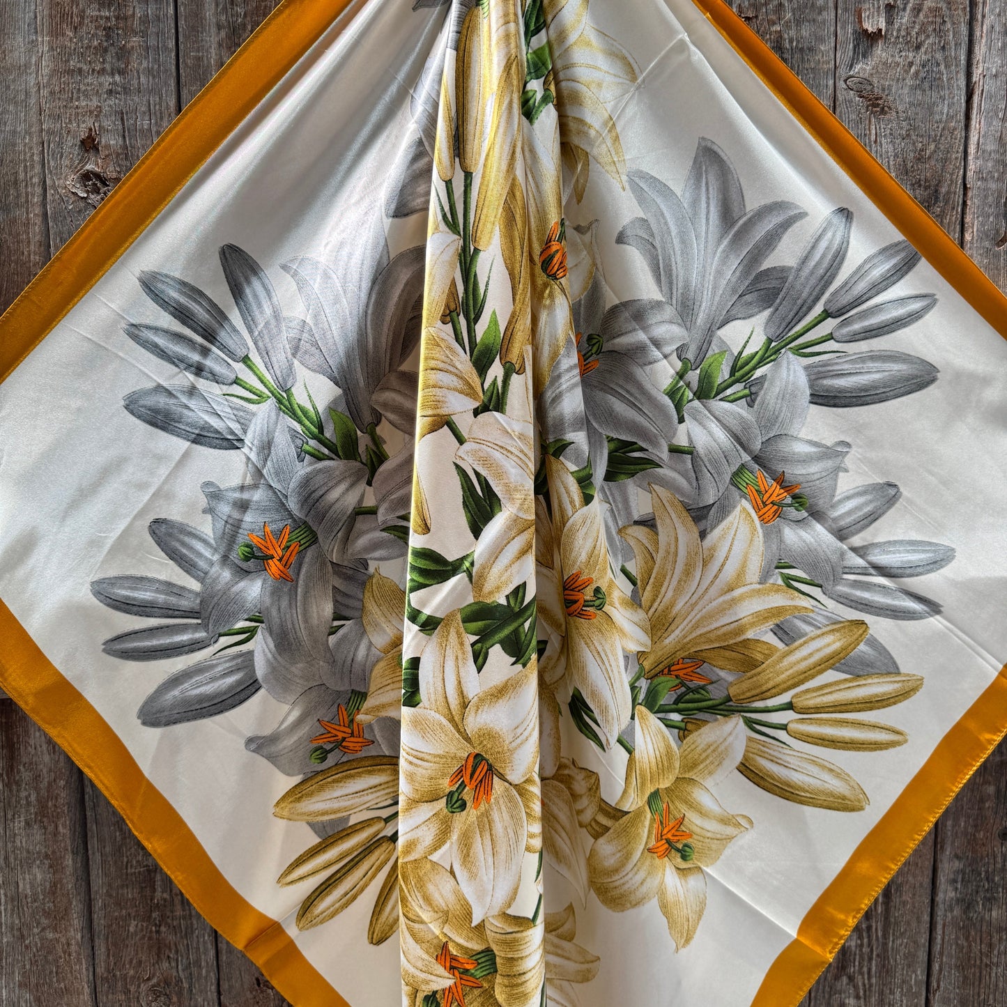 35X35" Yellow and Grey Lilies Wild Rag / Scarf WR3440