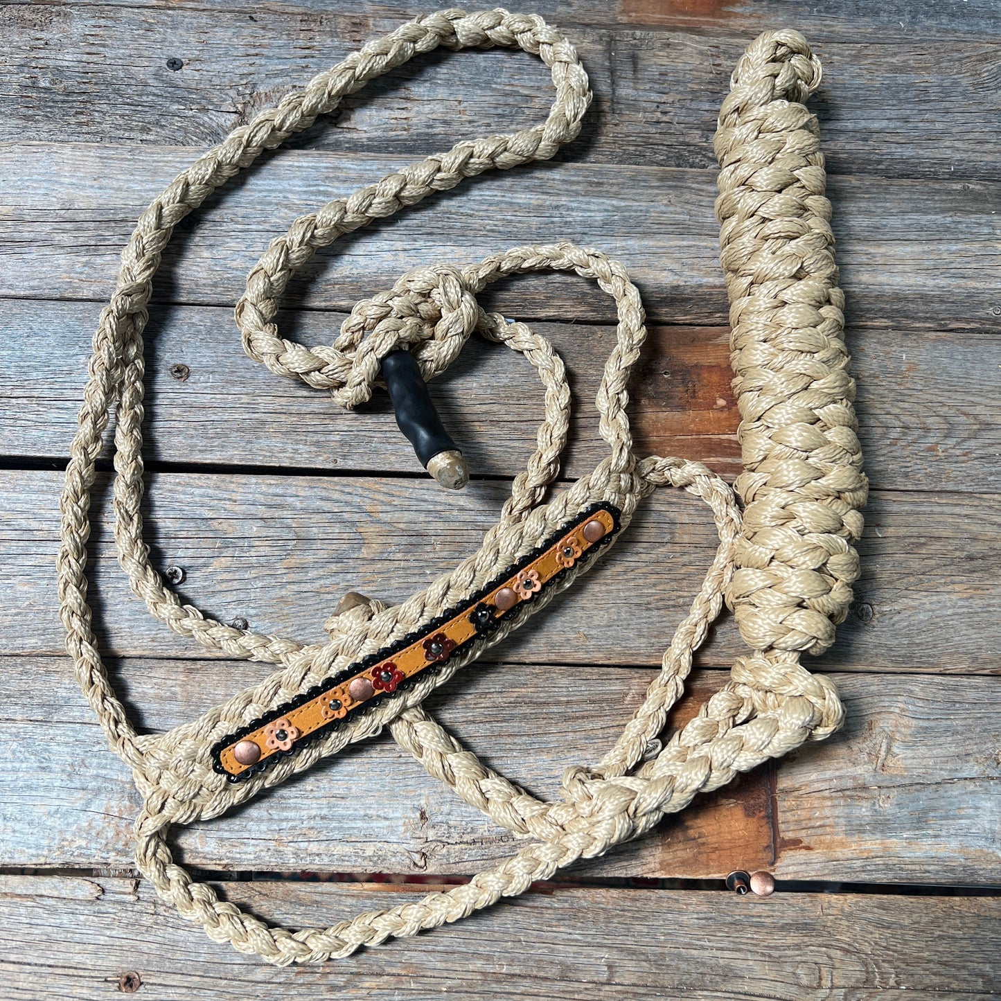 Single Flower Mule Tape Halter