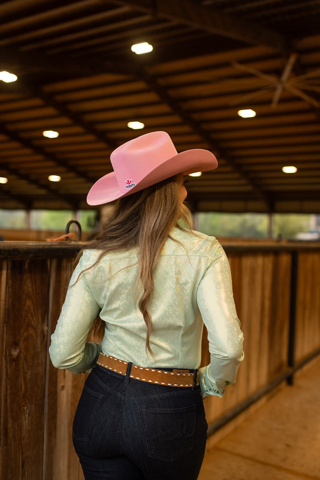 MINT SPARKLE PERFORMANCE SHIRT