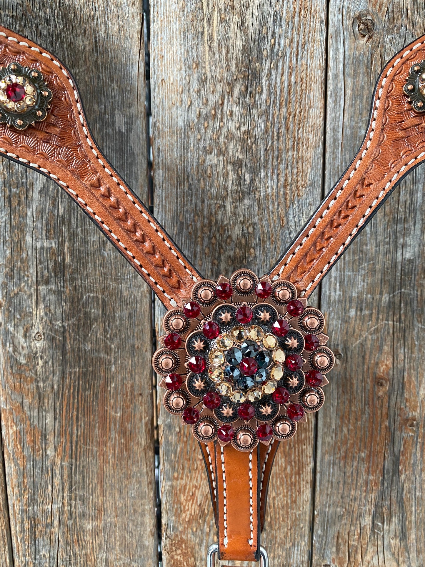 Light Oil Basketweave Champagne and Red One Ear & Breastcollar Tack Set #OEBC432