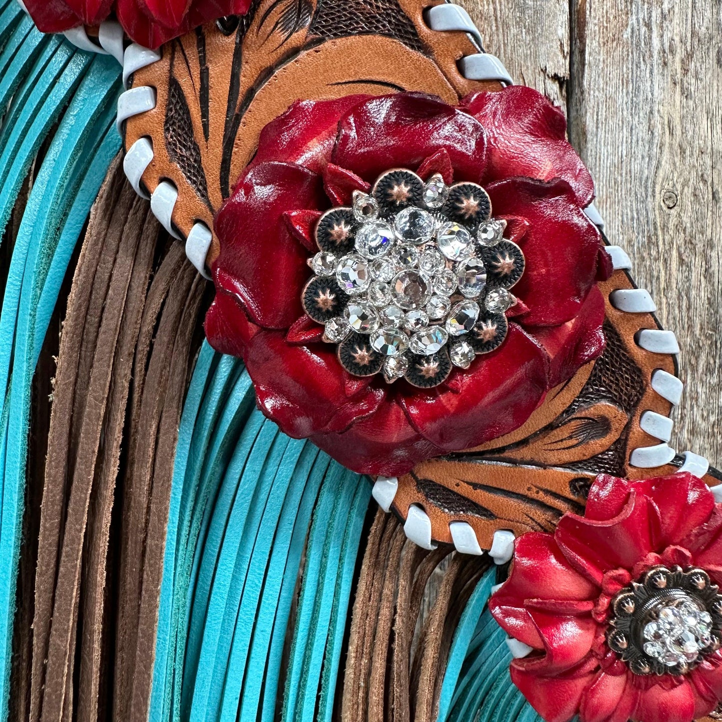 Light Oil Whipstitch Red and Turquoise One Ear/ Breastcollar Tack Set #OEBC549