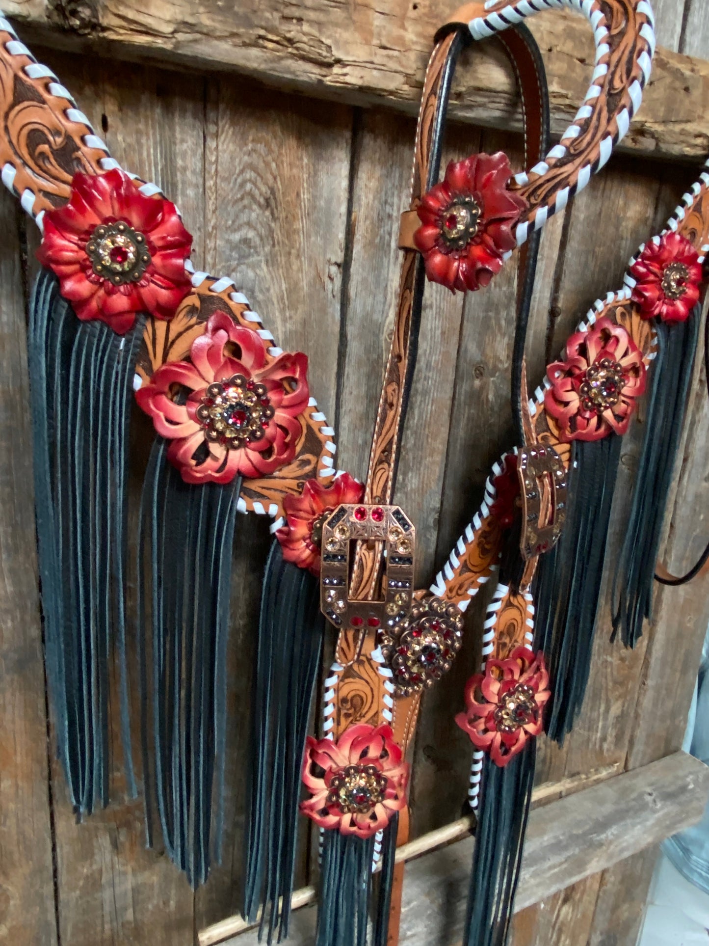 Light Oil Whipstitch Black and Red One Ear & Breastcollar Tack Set #OEBC460