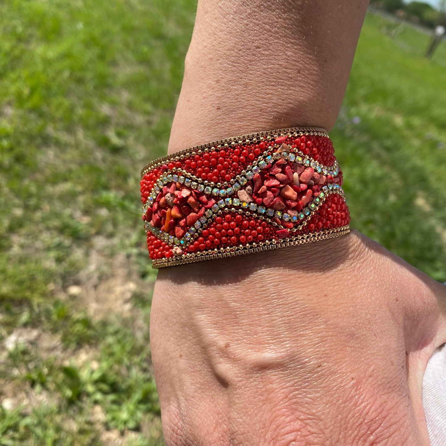 Red Bead and Stone Fashion Bracelet XI108