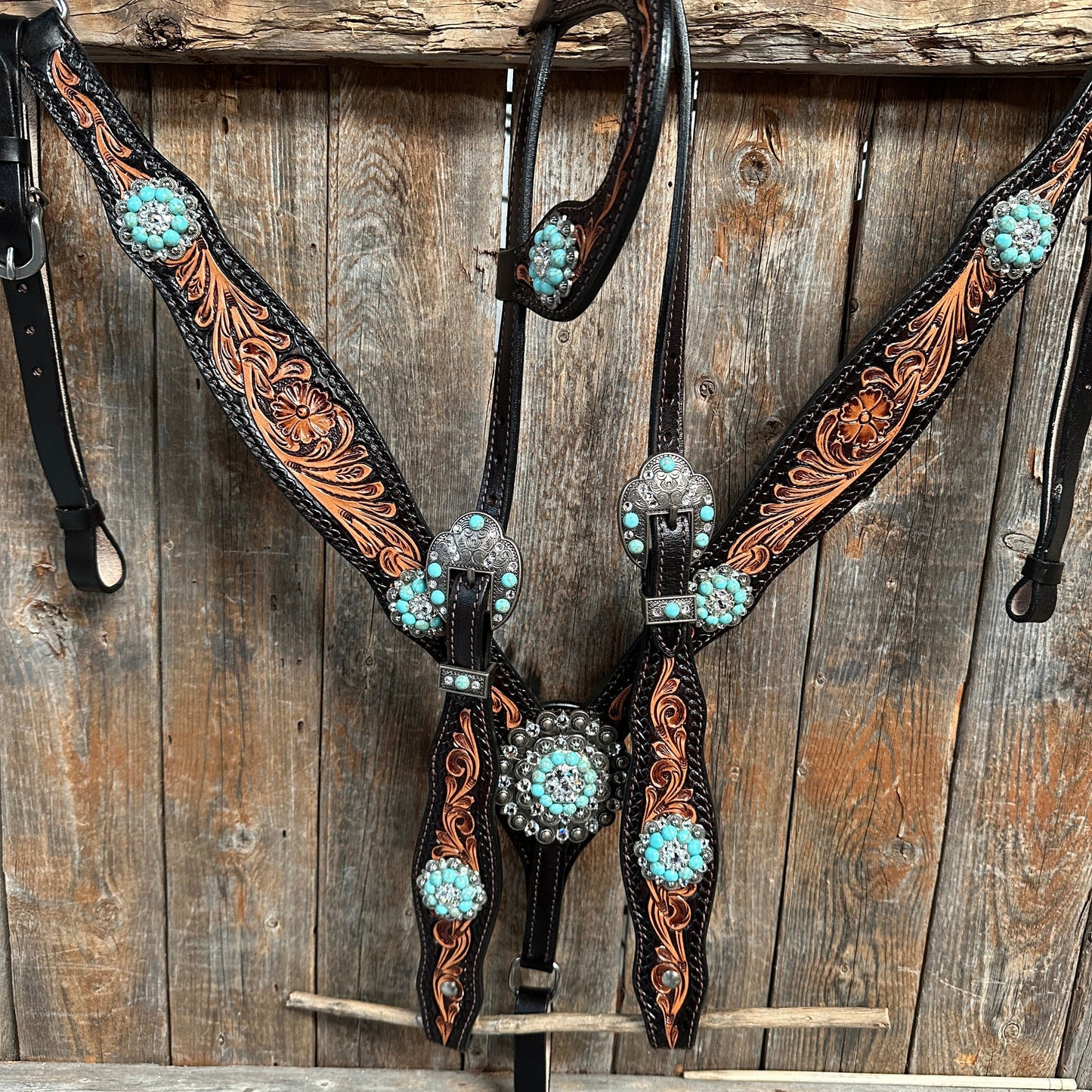Two Tone Floral Turquoise & Clear One Ear / Browband Breastcollar Tack Set #OEBC579