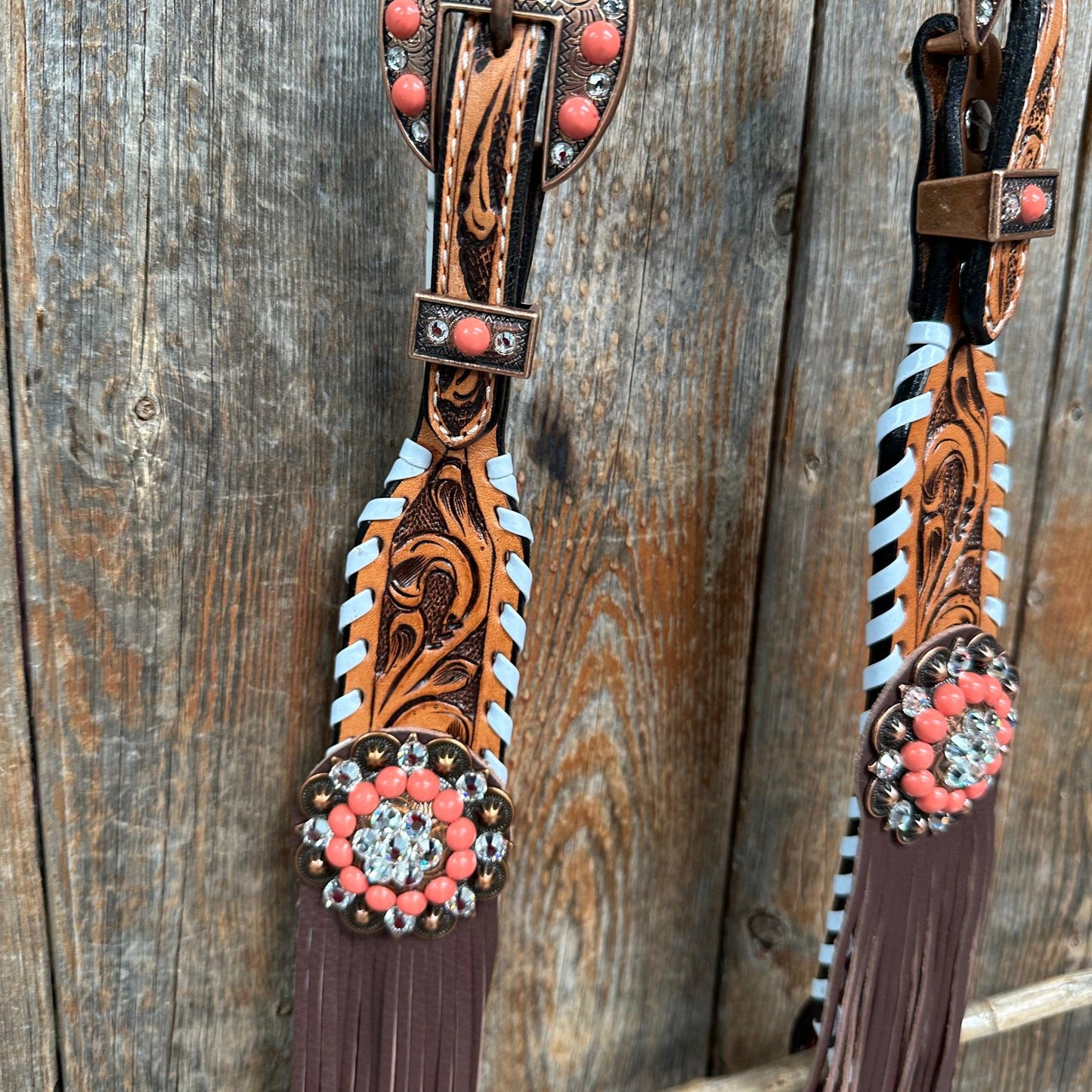 Whipstitch Coral and Clear One Ear/ Breastcollar Tack Set #OEBC516
