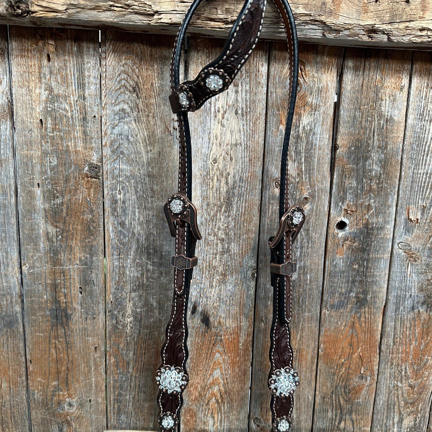 Dark Oil Floral Clear One Ear/ Breastcollar Tack Set #OEBC517