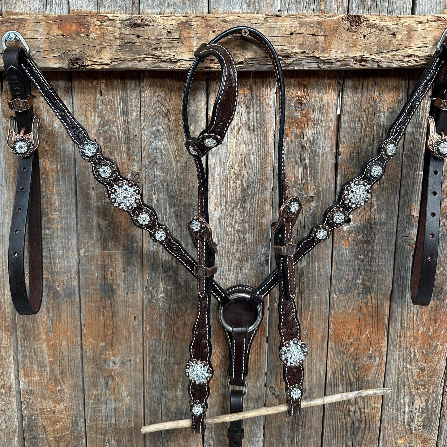 Dark Oil Floral Clear One Ear/ Breastcollar Tack Set #OEBC517