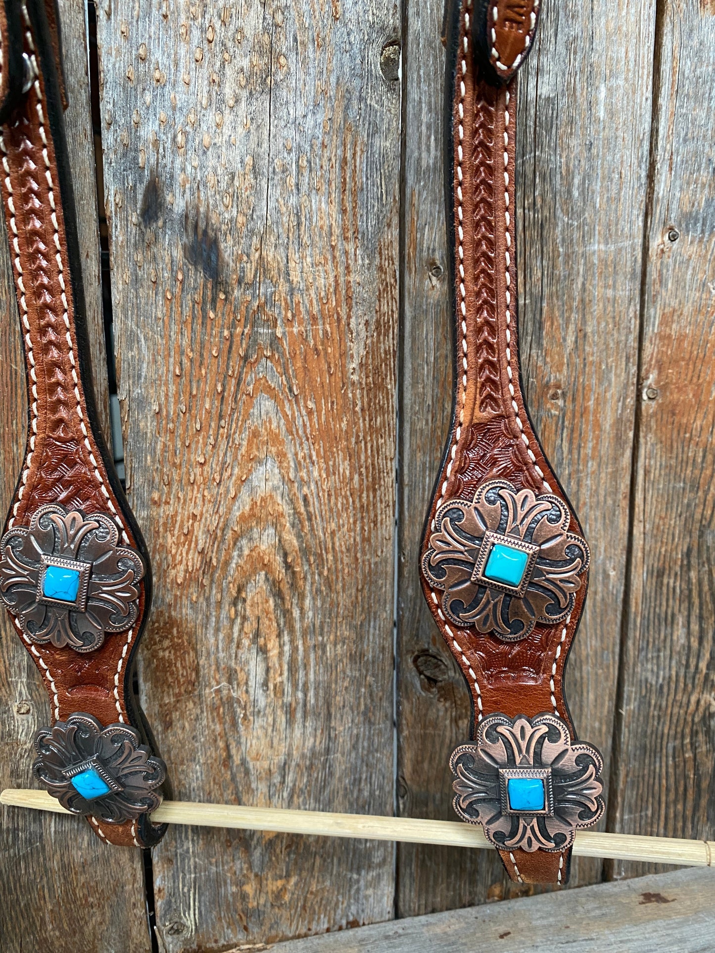 Medium Basketweave Turquoise One Ear & Breastcollar Tack Set #OEBC445