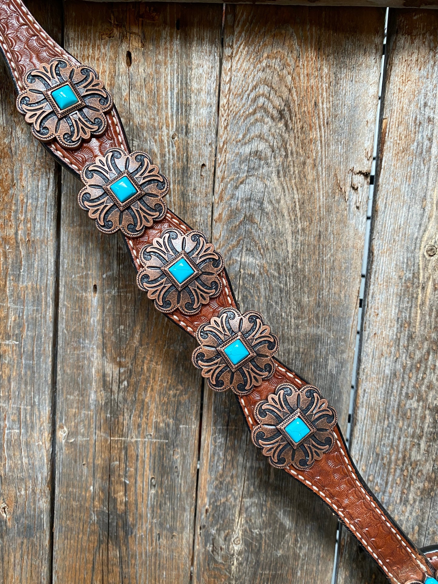 Medium Basketweave Turquoise One Ear & Breastcollar Tack Set #OEBC445