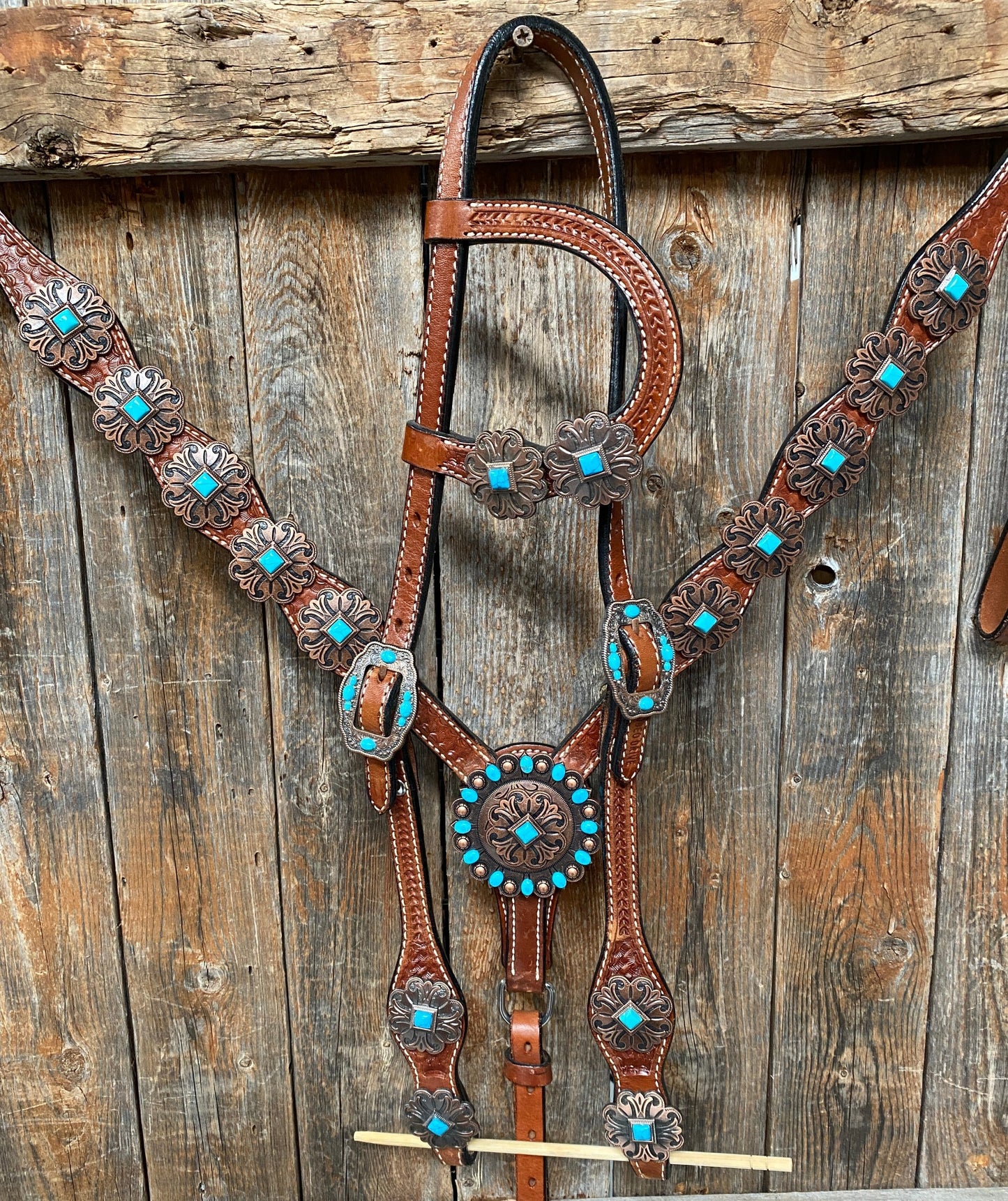Medium Basketweave Turquoise One Ear & Breastcollar Tack Set #OEBC445