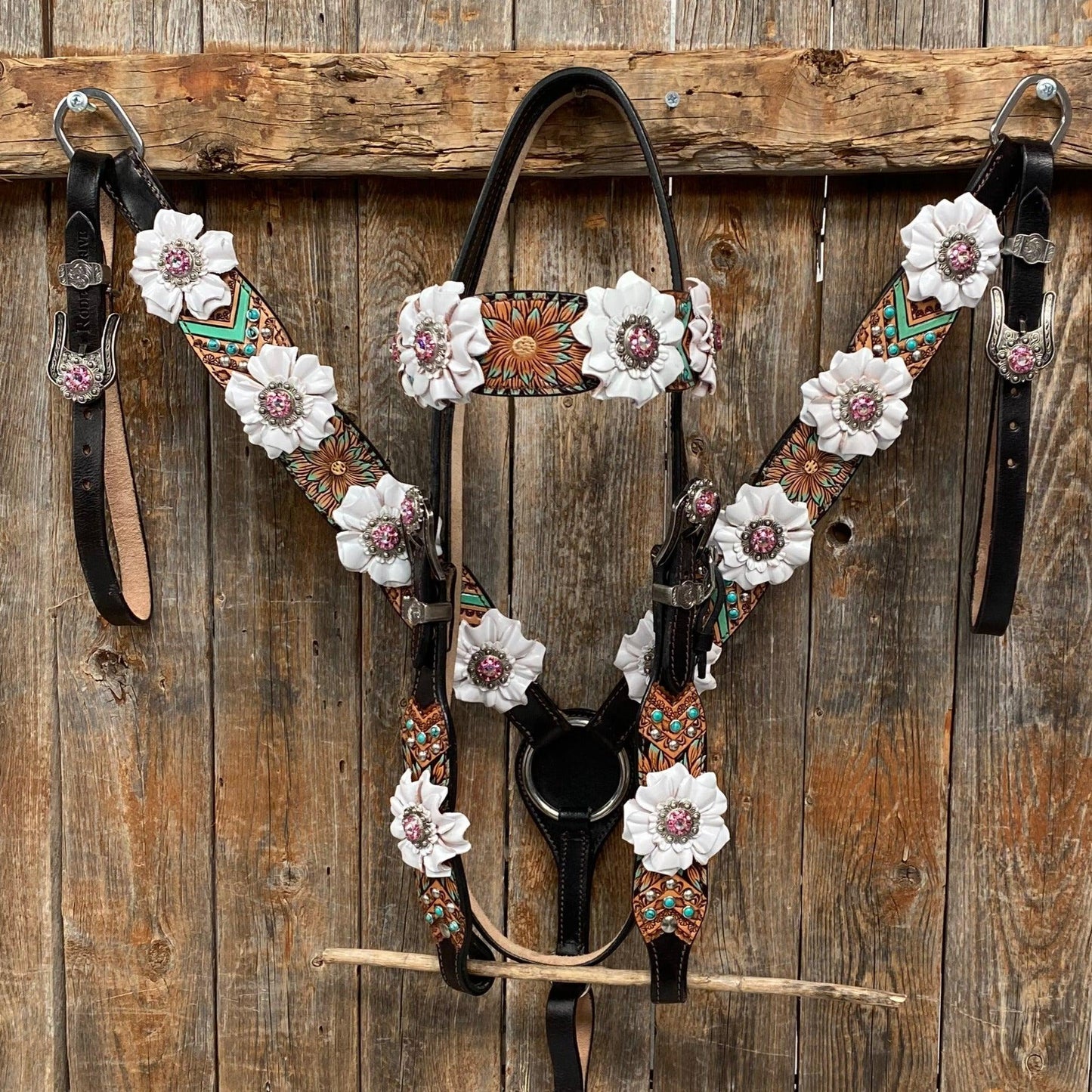 Two Tone Floral Pink and White Browband/ Breastcollar Tack Set #BBBC539