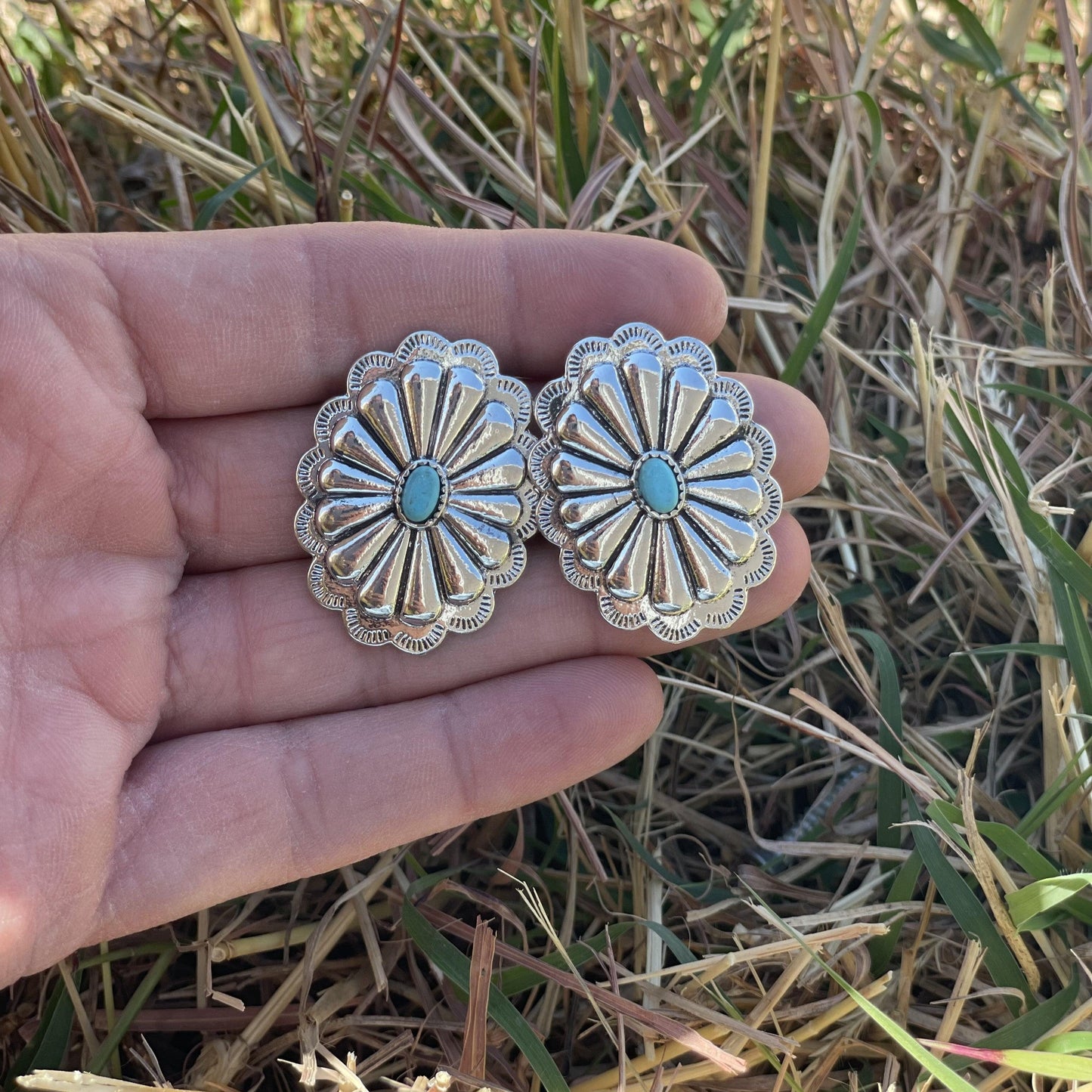 Concho Style Turquoise Silver Fashion Earrings WA202