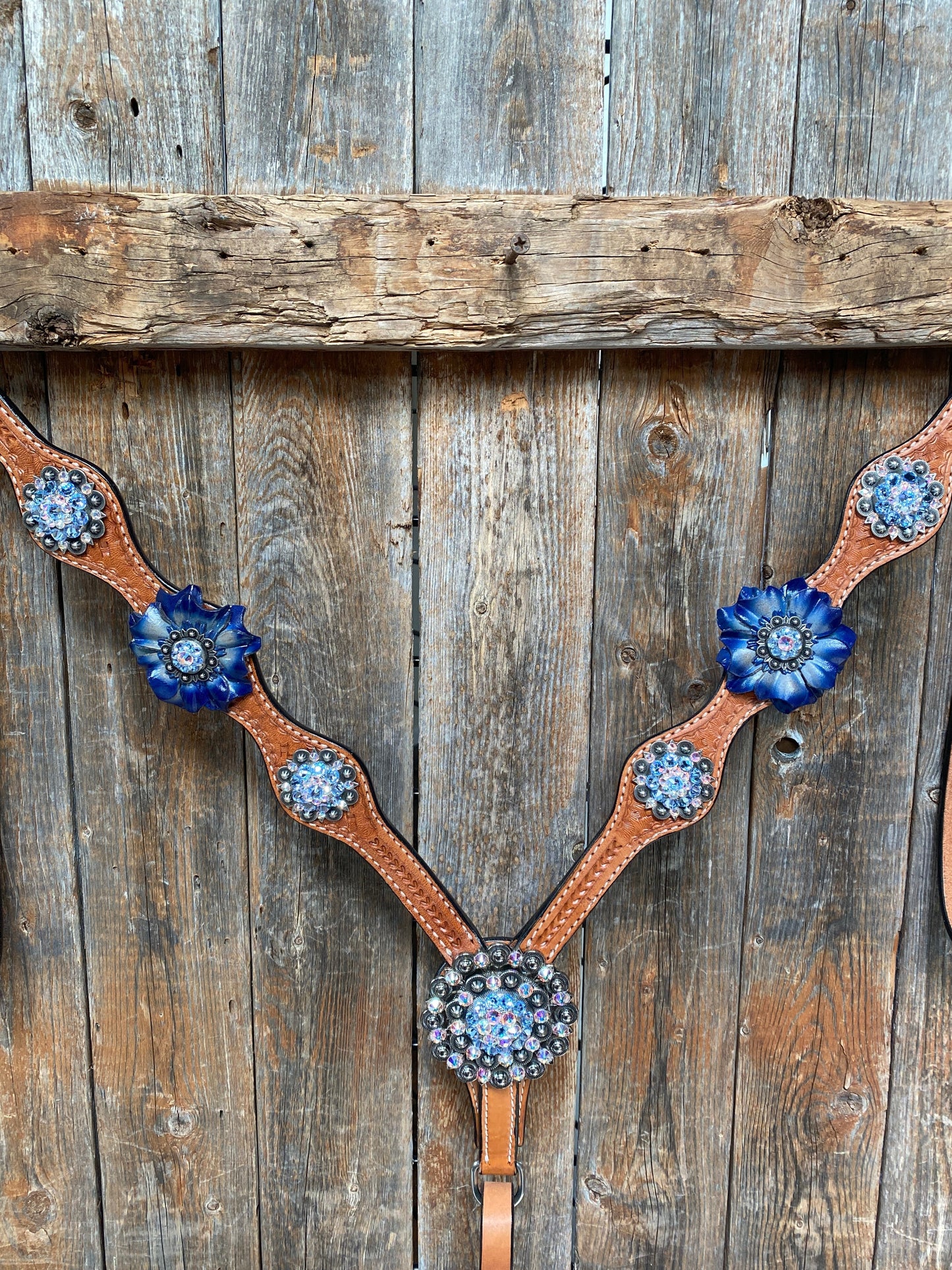 Light Oil Basketweave Blue Wither Strap, One Ear & Breastcollar Tack Set #OEBC438