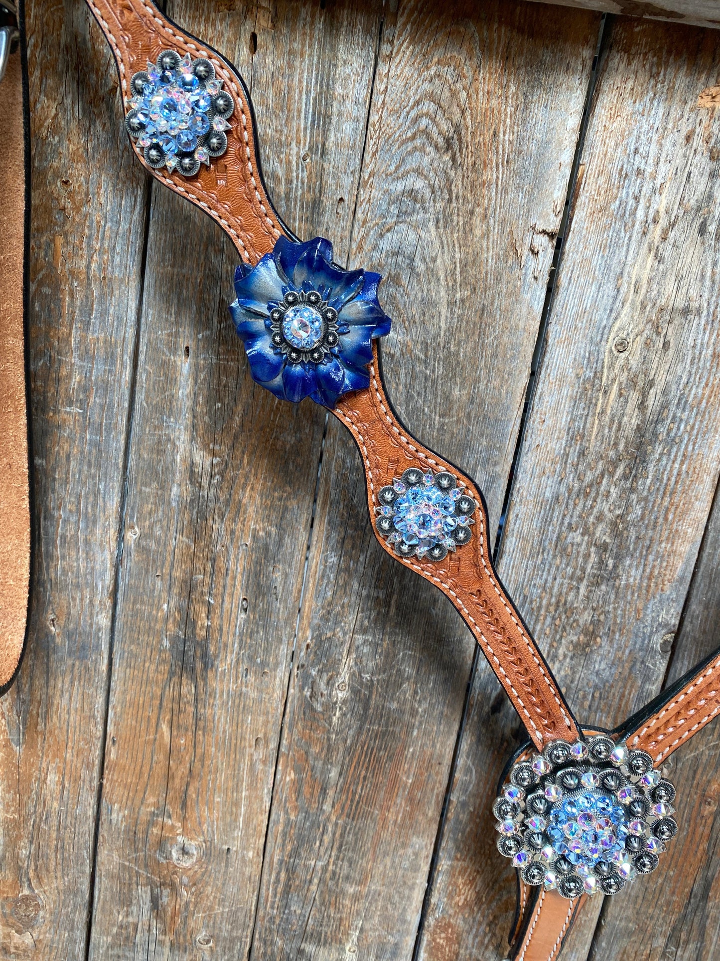 Light Oil Basketweave Blue Wither Strap, One Ear & Breastcollar Tack Set #OEBC438