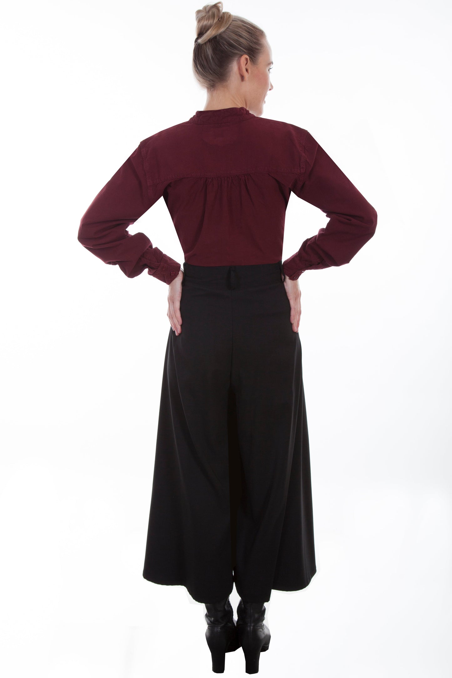 Sueded Riding Skirt - RW503