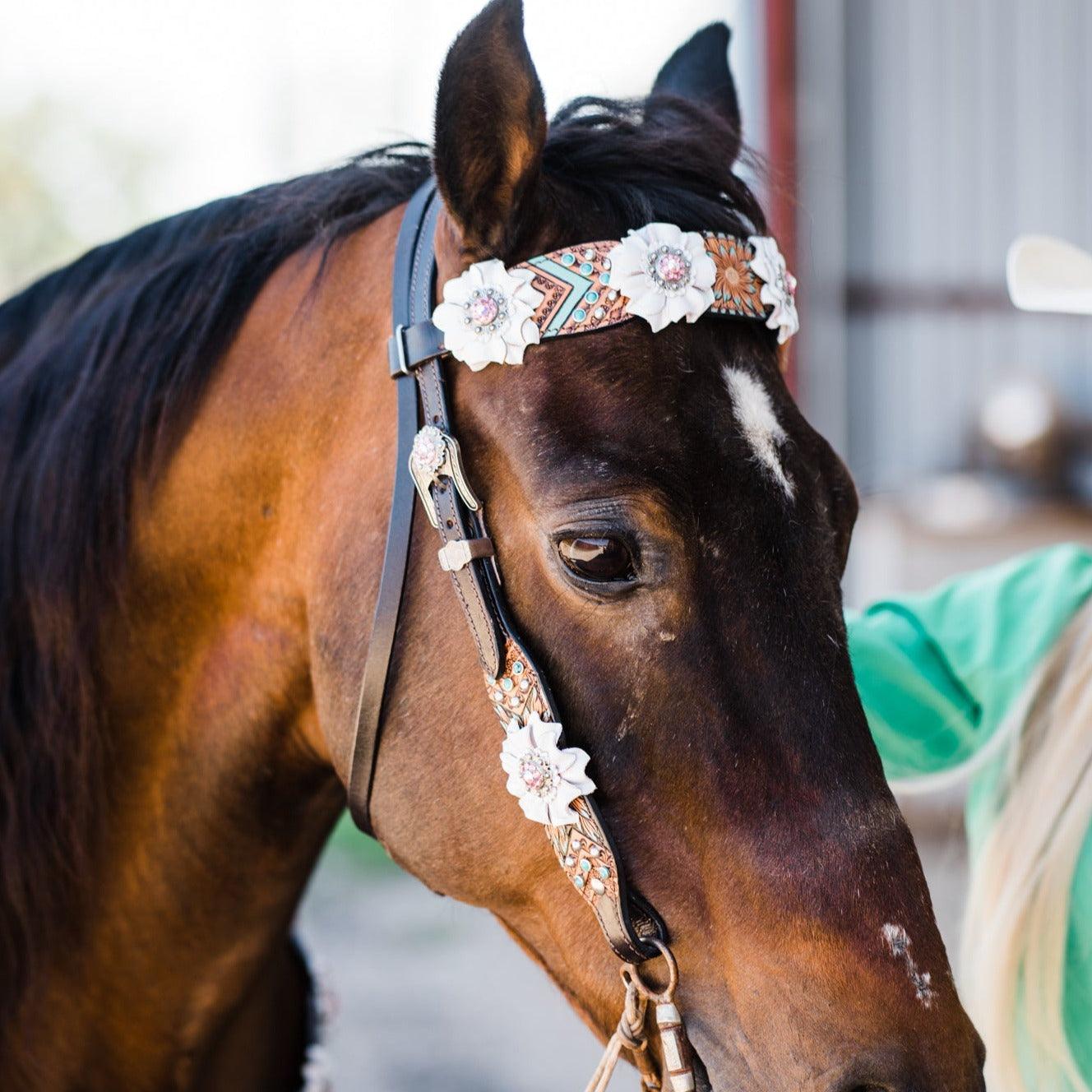 Two Tone Floral Pink and White Browband/ Breastcollar Tack Set #BBBC539
