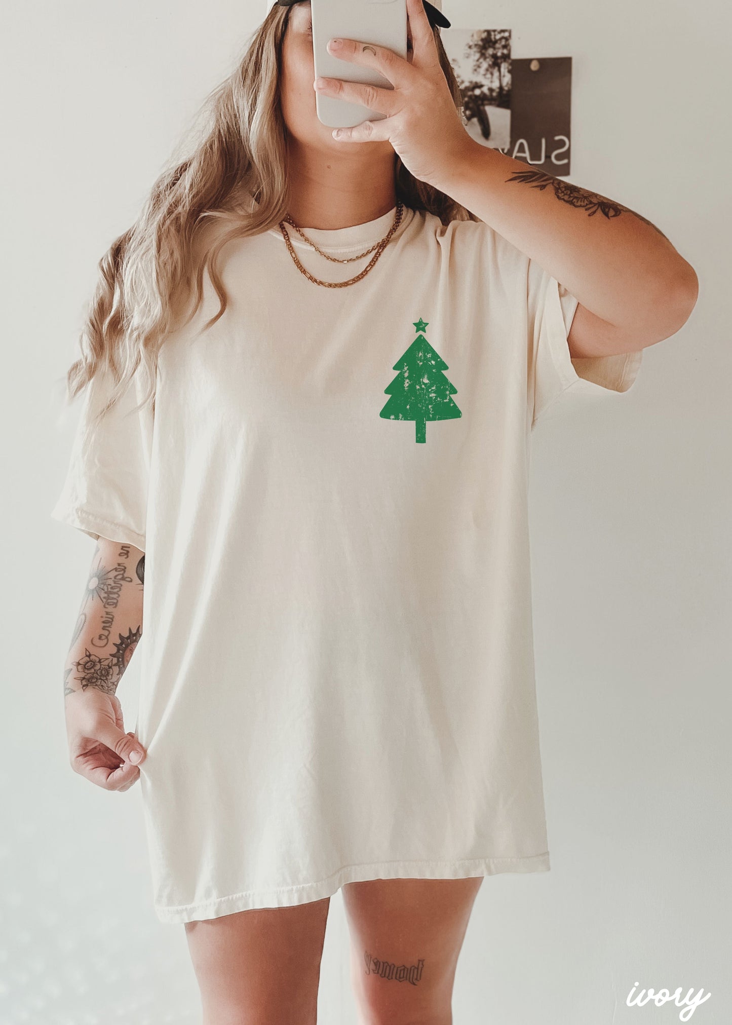 Xmas Tree Pocket Tee *7 Colors (S-3X)