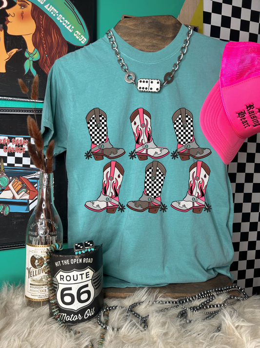 Yallternative Boots Tee