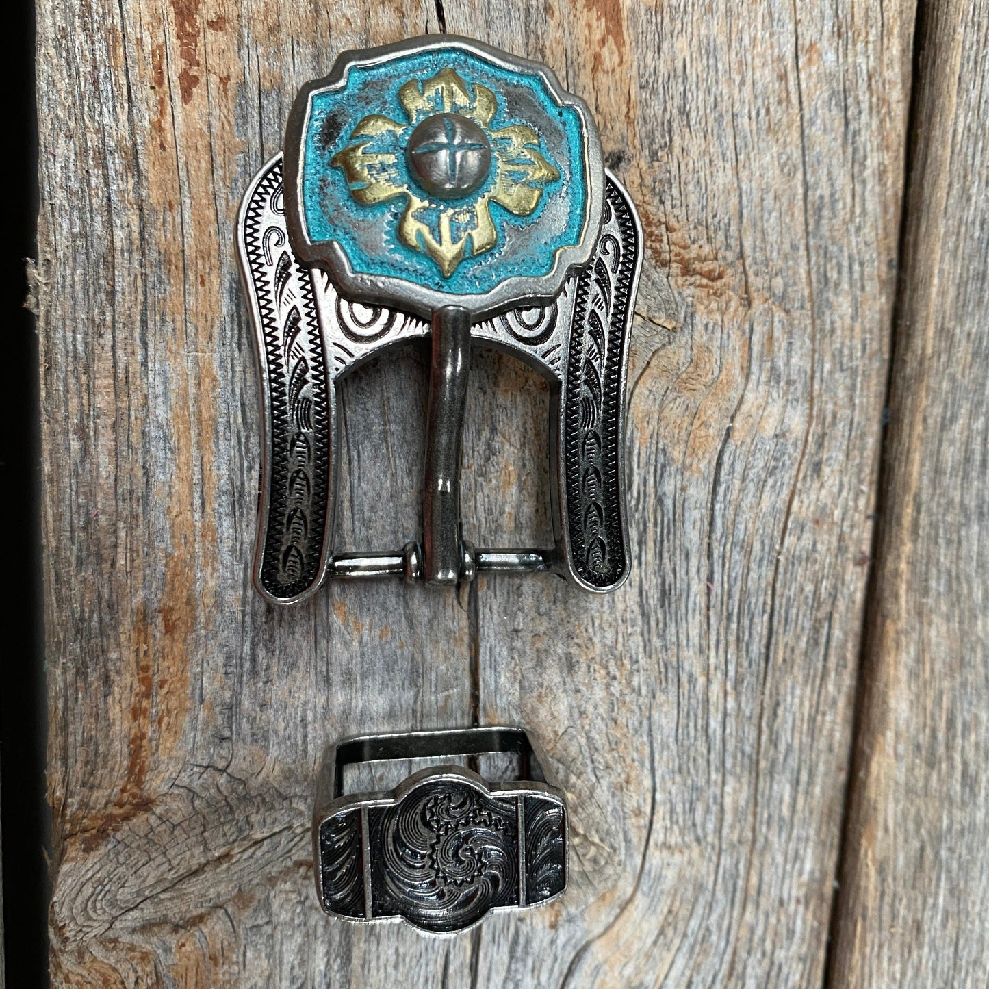 A Touch of Turquoise Western Concho W109